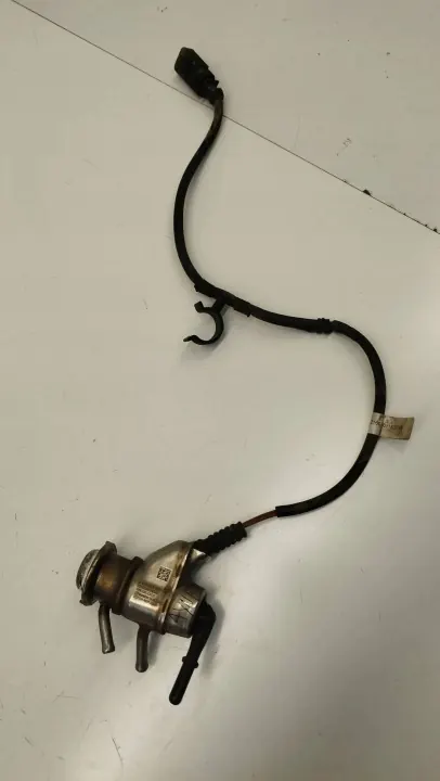 Injector AdBlue Porsche OEM 0DB05CH506 - Usado image 2