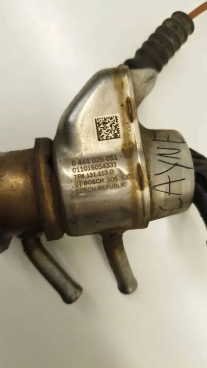 Injector AdBlue Porsche OEM 0DB05CH506 - Usado image 5