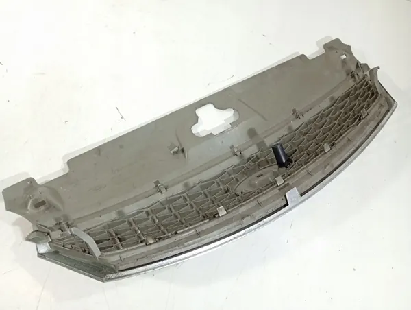 Grille Ford Mondeo 3 OEM M3R9P1 DOM 00016056 image 4