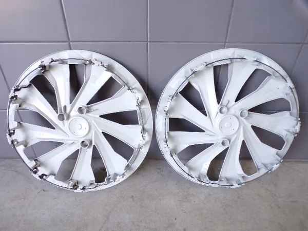 VW POLO MK6 AW 15" Coprimozzo Originale OEM 2G0601147AYTI image 3