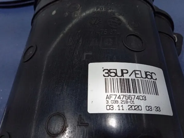 BMW Hiilifilterisäiliö OEM 7475674 X7 G07 image 5