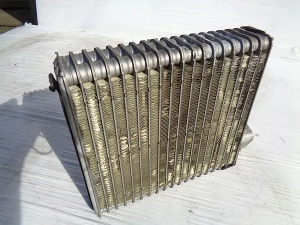 Denso DEV09011 Evaporador de ar condicionado image 3