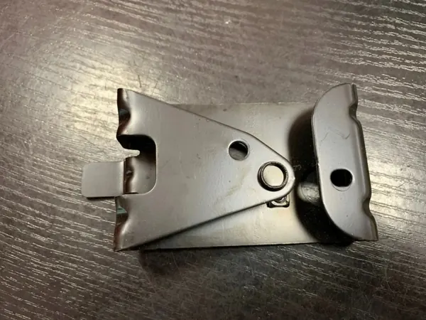 Support de rouleau de toit BMW 3 E90 E91 OEM 7141473 image 2