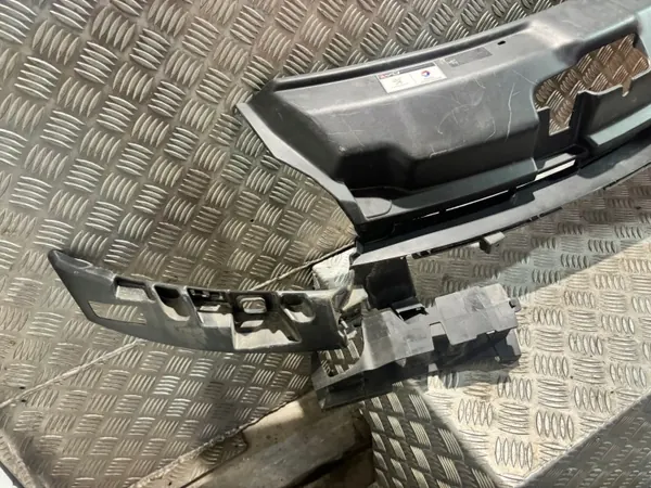 OEM 9810515477 Framstötskåpsförstärkning för Peugeot 208 image 6