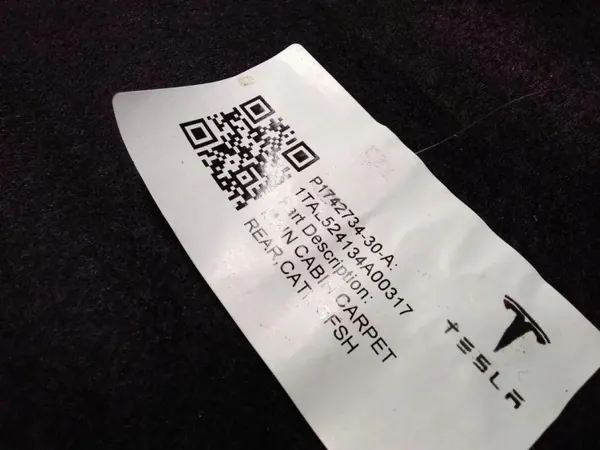 Tapis de sol arrière Tesla Model 3 OEM 174273430A image 5