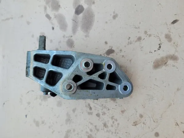Support Moteur OEM 290119 Droit Maserati Ghibli image 3