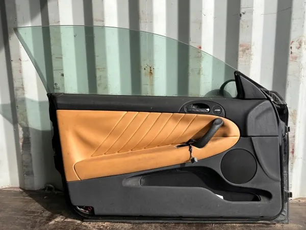 Alfa Romeo GT Etu Vasen Ovi OEM 04 - Käytetty image 5