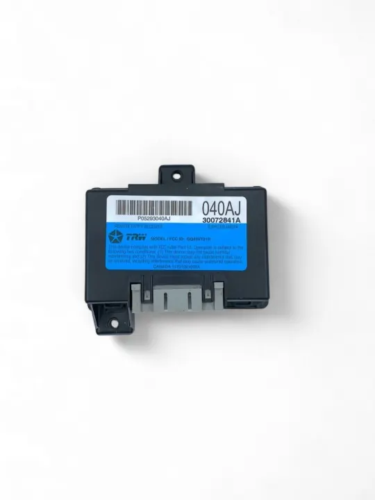 Módulo de control del motor Chrysler PT Cruiser P05293040AJ image 2