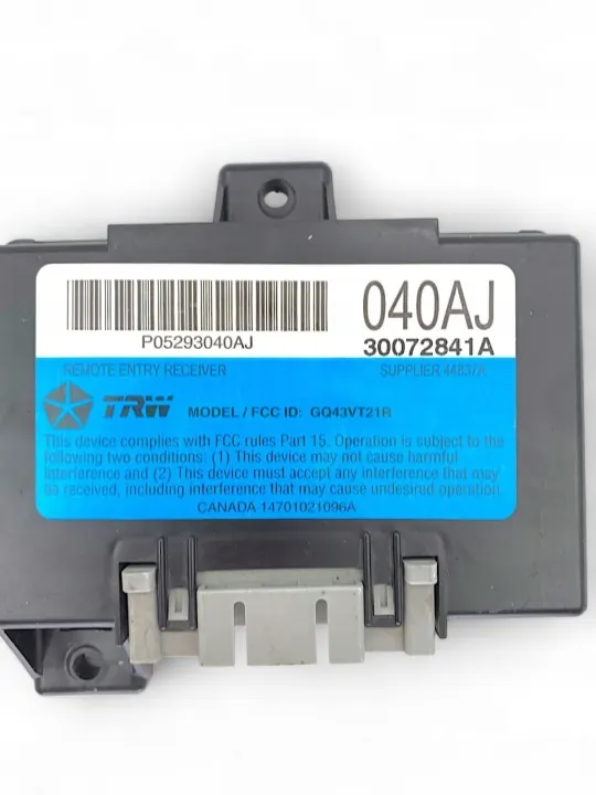 Módulo de control del motor Chrysler PT Cruiser P05293040AJ image 3