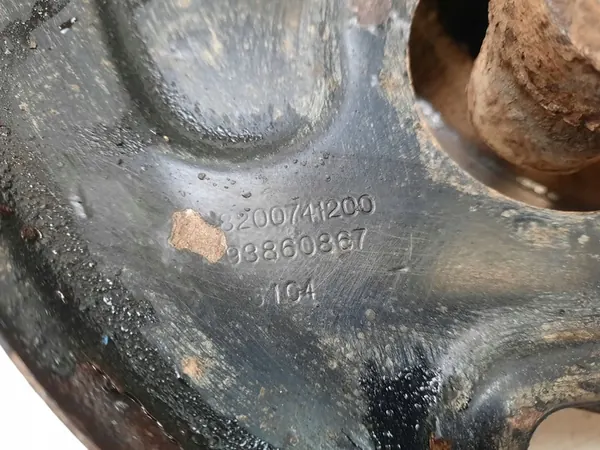 2007 Opel Vivaro Mozzo ruota posteriore 8200741200 image 2