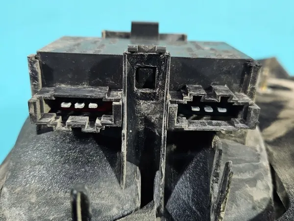 Höger baklykta VW Passat B4 image 7