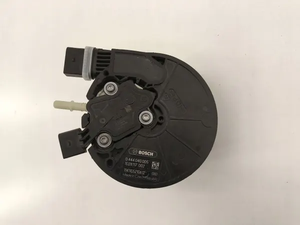 Gebrauchte AdBlue-Pumpe OEM 0444040005 für Mercedes-Benz image 2