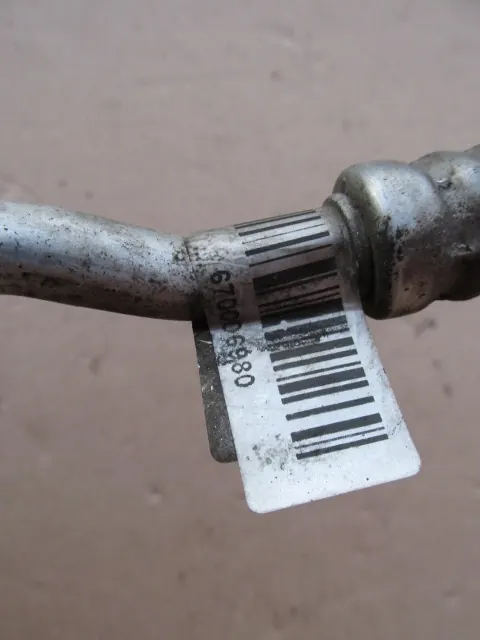 Maserati Ghibli III öljynjäähdytinputki OEM 670006980 image 5