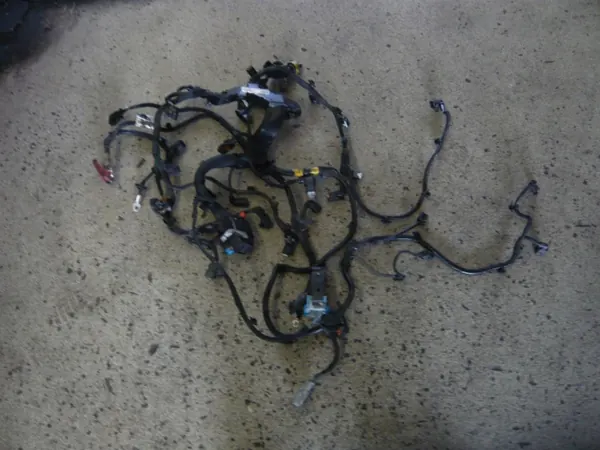 Motor usado OEM 9835331780 para Peugeot Citroen image 2
