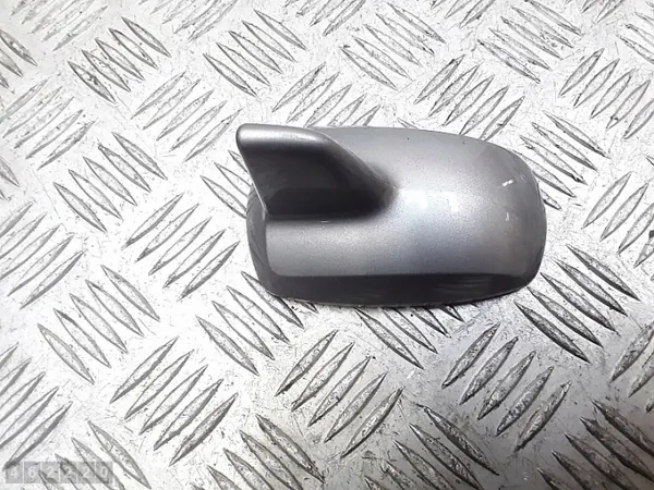 Mercedes-pilaripäällyste OEM A2128270328 - Käytetty image 2