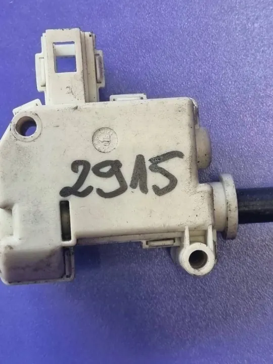 Opel Astra TWINTOP bagagelucksaktuator OEM 13214182 image 4