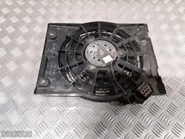 Opel Astra G Jäähdytinpuhallin OEM 9133063 diffuusorilla image 6
