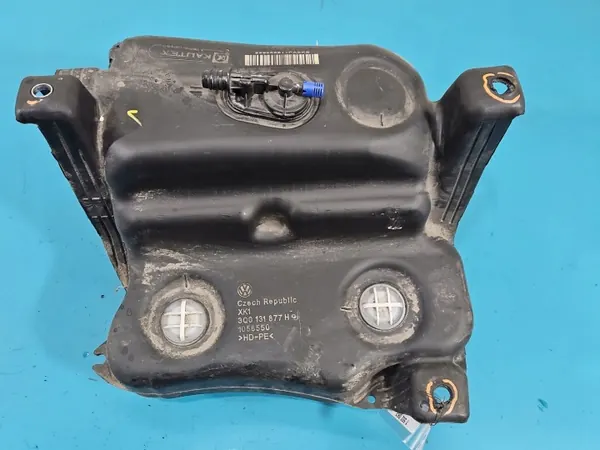 Tanque AdBlue OEM 5Q0131969L para Skoda Superb III 2.0 TDI image 2