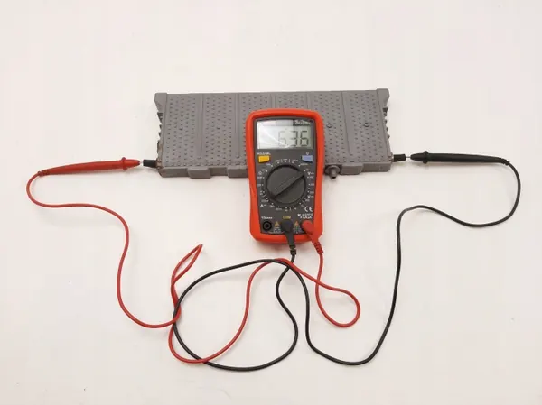 Toyota Prius battericell OEM 02YBDB02043E image 5