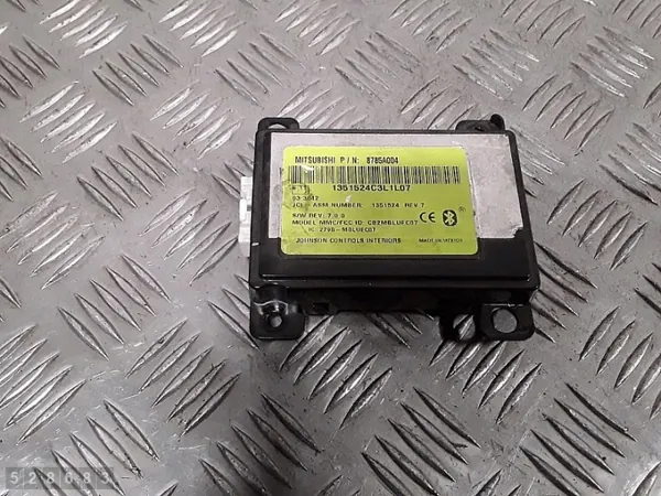 2008 Mitsubishi Outlander ECU 8785A004 image 2