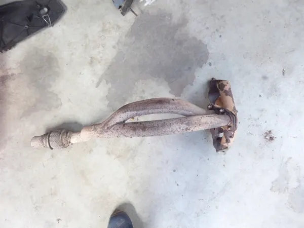 Coletor de escape Volkswagen Golf II 1.3 MPI OEM image 2