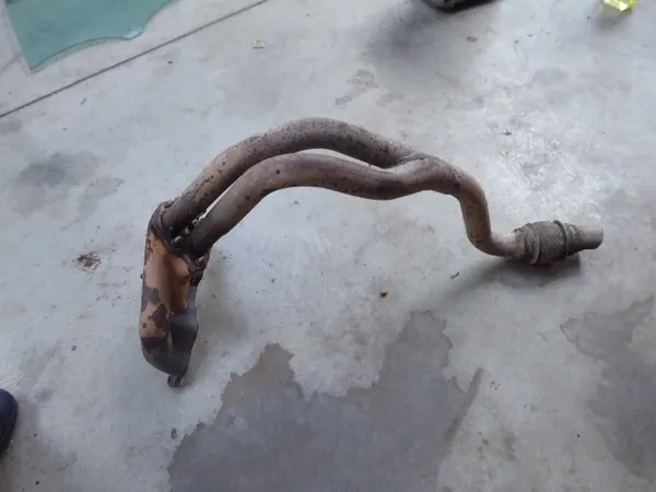 Coletor de escape Volkswagen Golf II 1.3 MPI OEM image 7