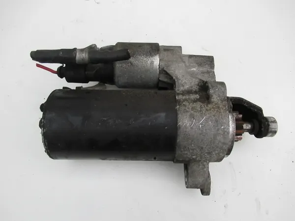 Motor de arranque AUDI A4 B8 2.0 TDI 07-14 03L911021 image 2