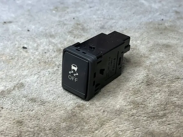 Bouton ESP NISSAN QASHQAI II 2015 Gauche 251454CL0A image 1