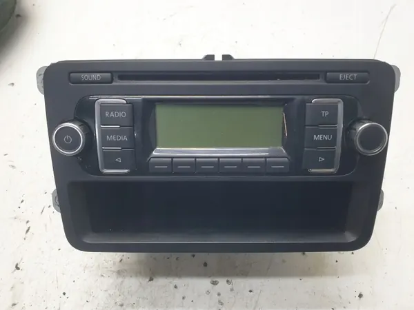 Radio usado OEM 5M0035156A para VW Golf Plus image 3