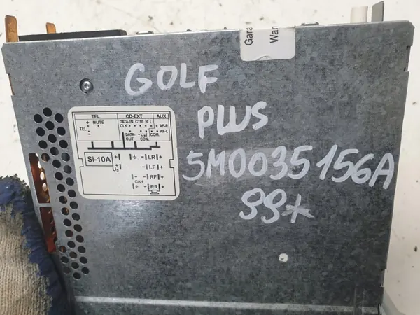 Radio usado OEM 5M0035156A para VW Golf Plus image 8
