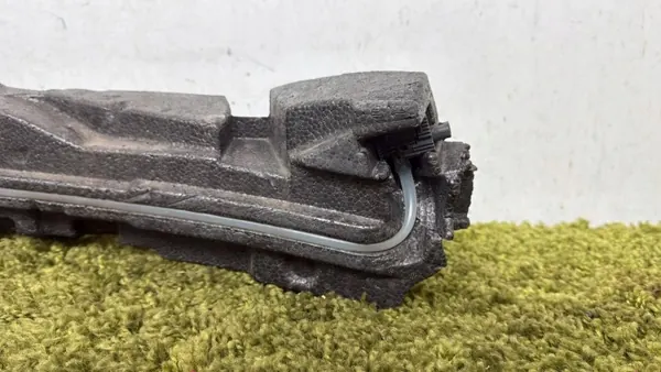Voorbumper schuim OEM A2058854305 W205 AMG image 5
