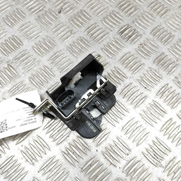 Bagagelås SEAT IBIZA V 6F0827505B image 5