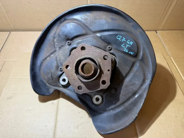 Audi Q7 4M vänster baknav OEM 4M0505459C image 2