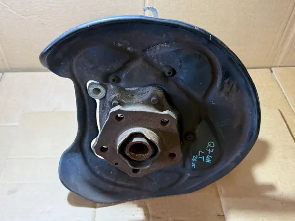 Audi Q7 4M vänster baknav OEM 4M0505459C image 9