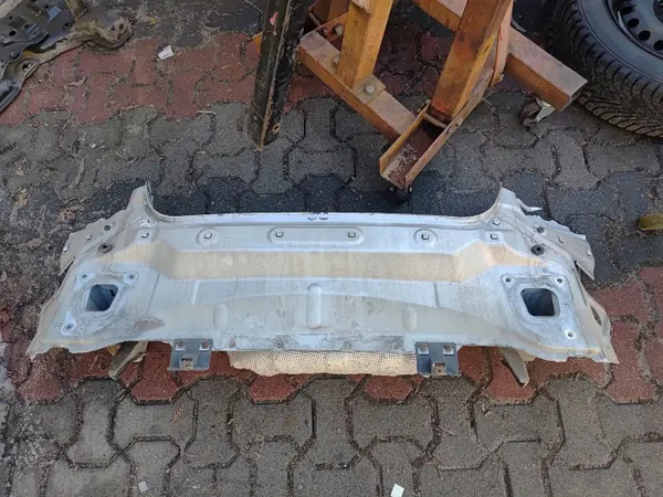 VOLVO S40 II takaosan ohjausvahvistus image 2