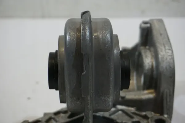 Mercedes A-klasse W177 Halfassteun OEM A2822232600 image 8