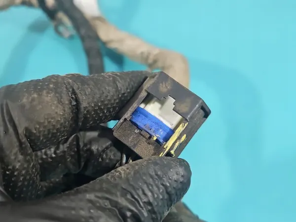 Ohjaustehostinkytkentä Ford Focus MK3 A12415815 image 7