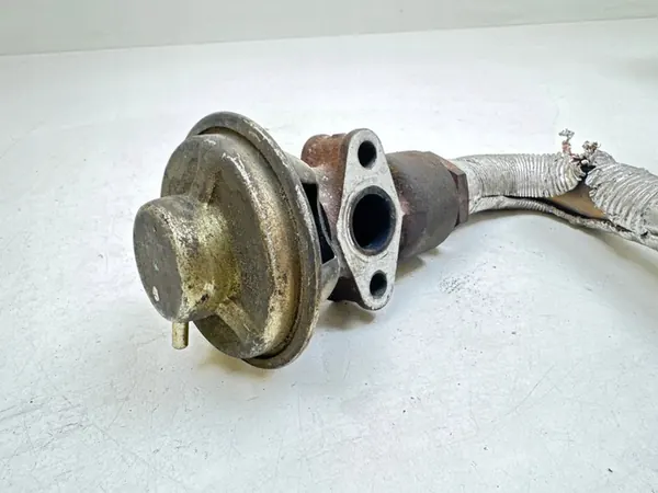 2003 Mazda 6 Refroidisseur EGR K5T57881 image 4