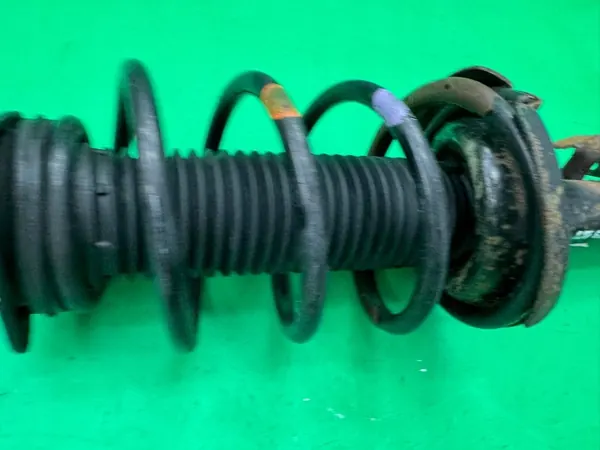 Stoßdämpfer Vorne Rechts OEM 8N61-18045-BD Mazda 3 II image 4