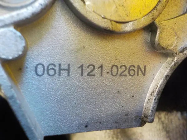 Vattenpump A3 8P 1.8 TFSI 160HK 06H121026N image 5