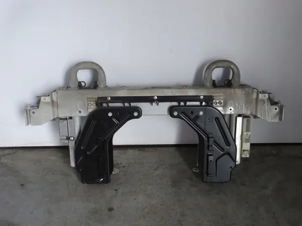 Huvudstödssäkerhetsstag OEM 13228-10 BMW 3-serie E92 image 4
