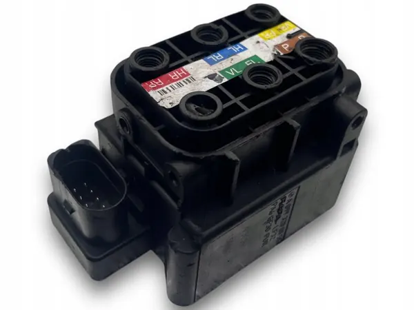 Distribuidor Airmatic Mercedes OEM S3461 Usado image 2