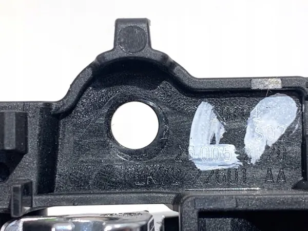 Puxador interior dianteiro esquerdo OEM LK7222601AA Land Rover image 4
