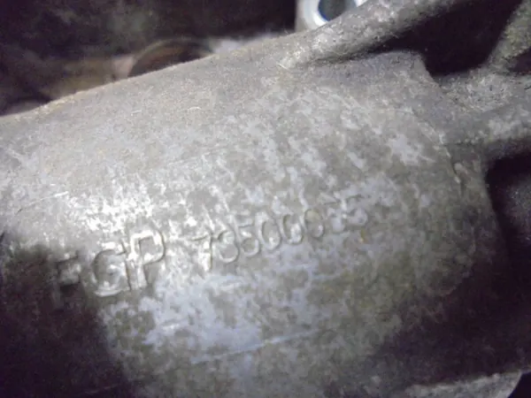 Kamaxel Opel Corsa C OEM 73500055 - Begagnad image 9