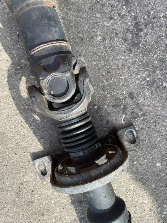Mercedes-Benz Drivaxel OEM A9064104801 Begagnad image 3