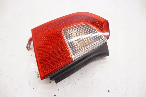 Luz Trasera Izquierda Volvo XC70 II V70 III image 3