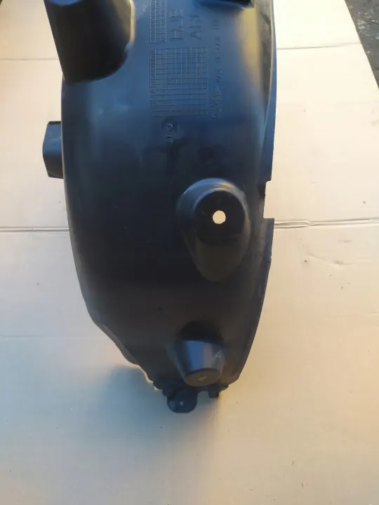 Renault Captur II 2024 Linker Achterwielkast OEM 767493736R image 4