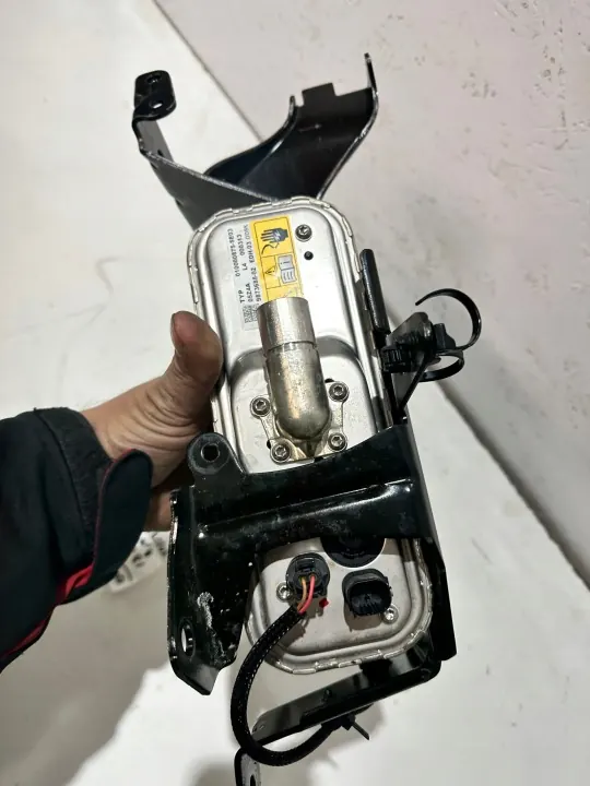 BMW OEM Kühlmittelheizer 9873688 für X5 G05 2022 image 4
