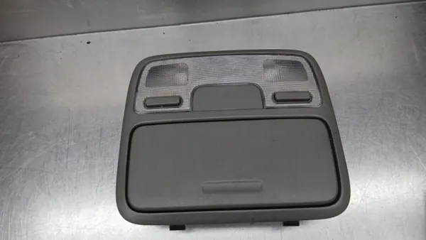 Luz interior OEM VOLVOMAR-142168 Honda CR-V II image 2