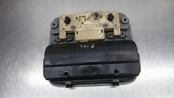 Luz interior OEM VOLVOMAR-142168 Honda CR-V II image 7